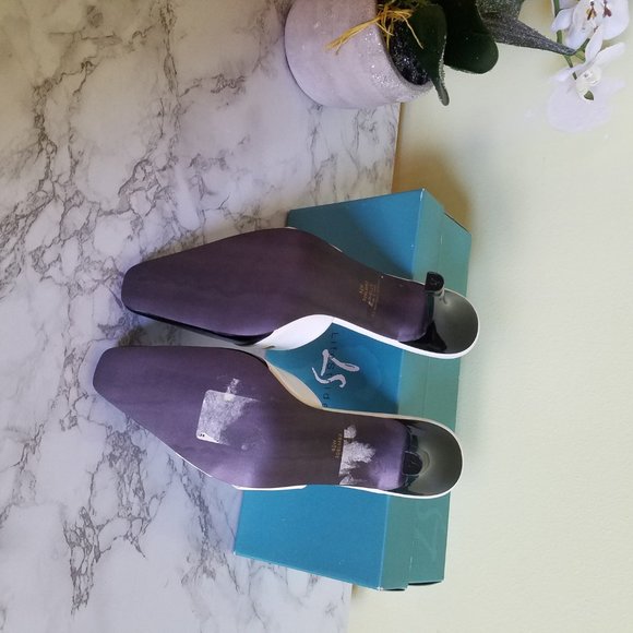 Life Stride Black & White Slide Open Back heels - Picture 3 of 5